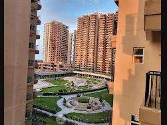 Flat for rent in Gaur Yamuna City, 16th Park View(GYC)