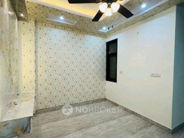 Flat for sale in South West Delhi, Deri