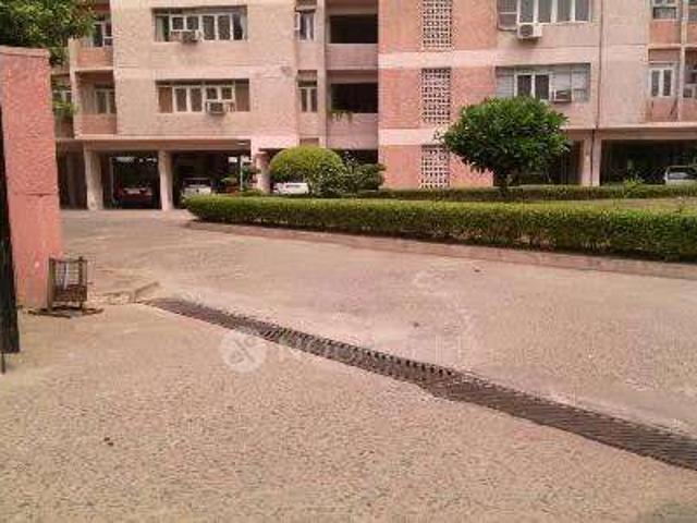 Flat for sale in West Delhi, Deri
