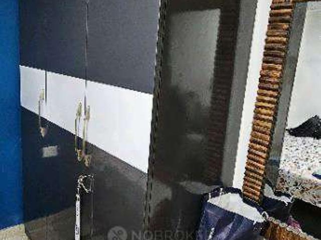 Flat for rent in South Delhi, Deri