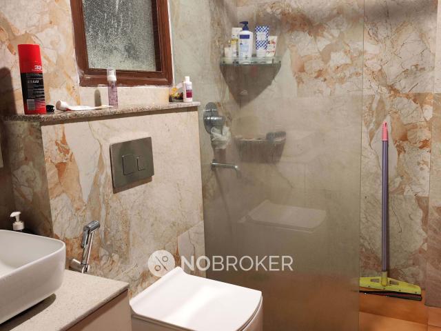 Flat for sale in South Delhi, Deri