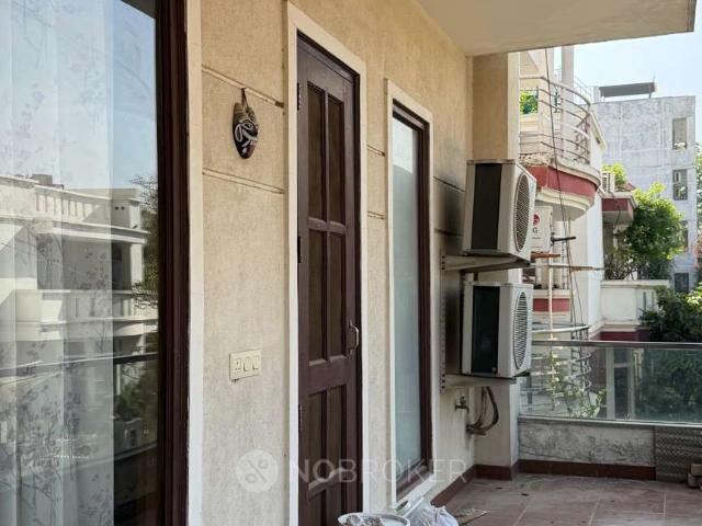 Flat for rent in Hariana