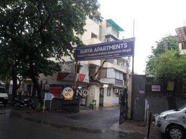 Flat for rent in Deri