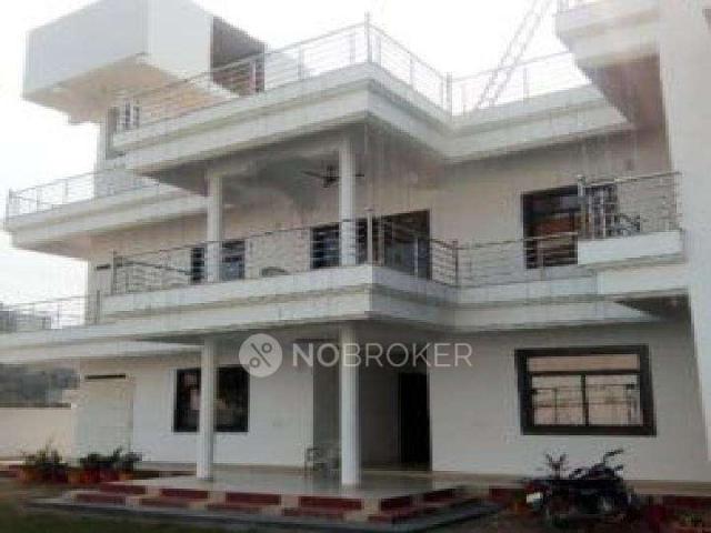 Flat for rent in South Delhi, Deri