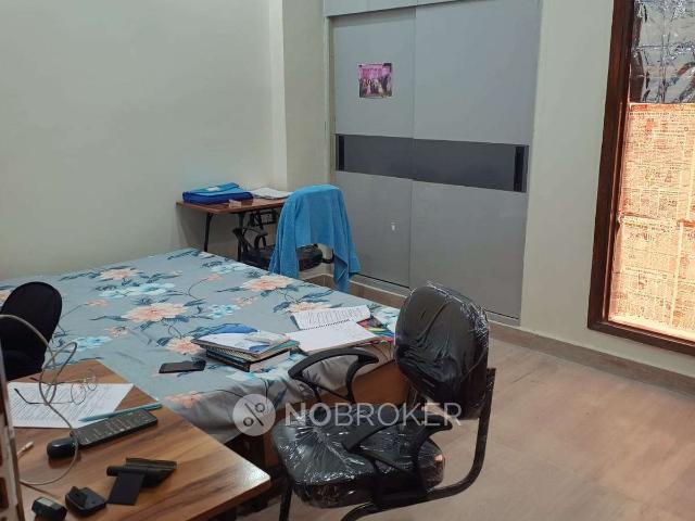 Flat for rent in North Delhi, Deri