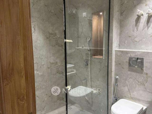 Flat for rent in HUDA Sector 43, Gurugram