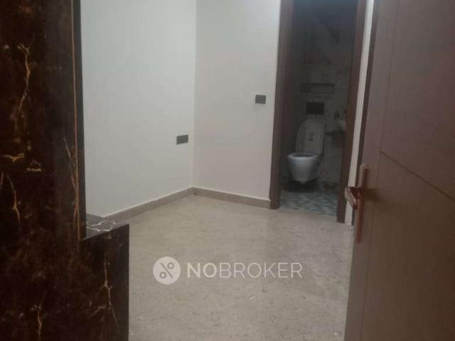 Flat for rent in West Delhi, Deri