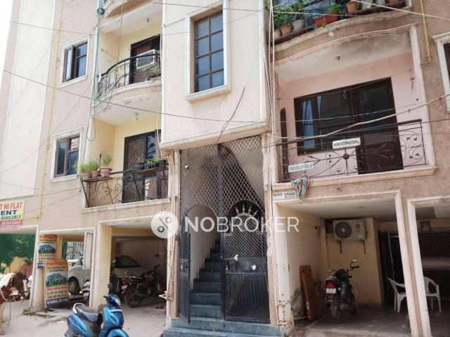 Flat for sale in South Delhi, Deri
