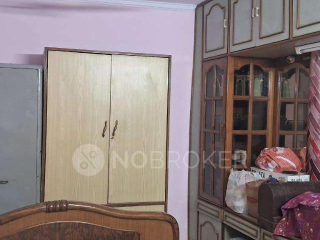 Flat for sale in South Delhi, Deri