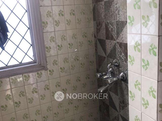 Flat for sale in Green Park, Delhi
