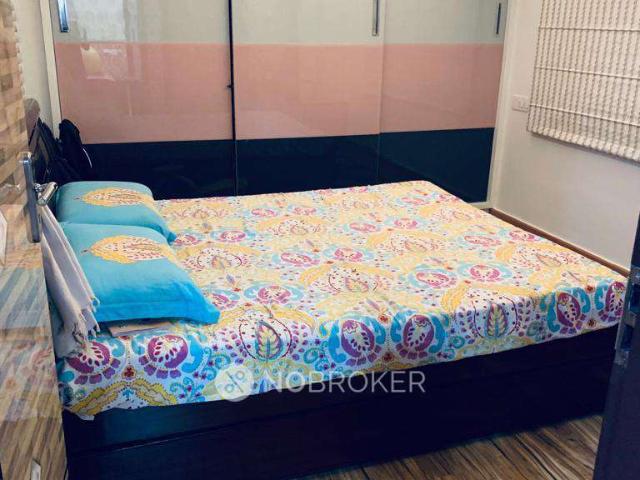 Flat for sale in Jubilee Hills, Hyderabad