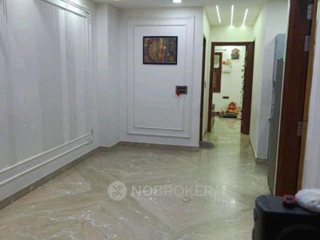 Flat for sale in North West Delhi, Deri
