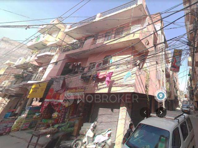 Flat for sale in West Delhi, Deri
