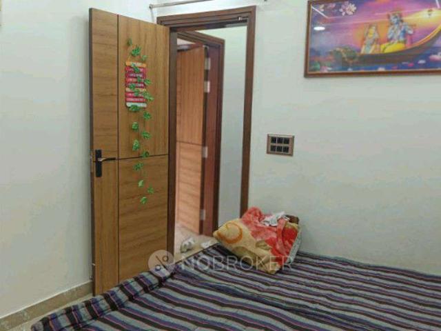 Flat for sale in North West Delhi, Deri