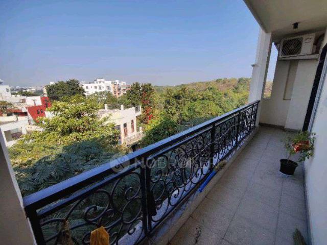 Flat for rent in Hariana