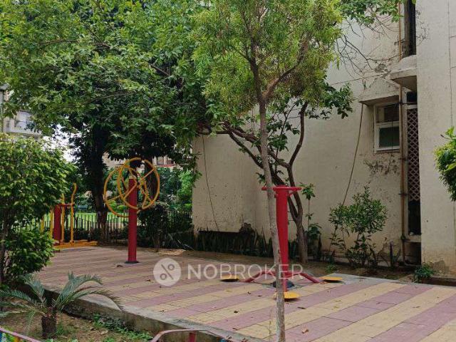 Flat for rent in Hariana
