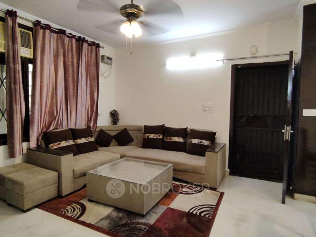 Flat for rent in Hariana