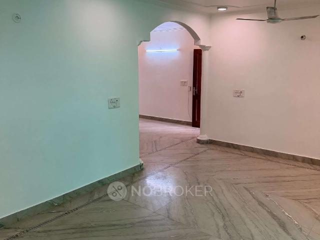 Flat for sale in West Delhi, Deri