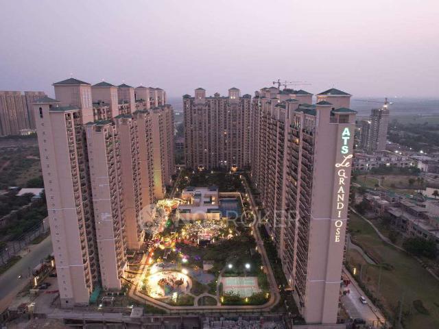 Flat for sale in Greater Noida - Delhi, Arunachal Pradesh