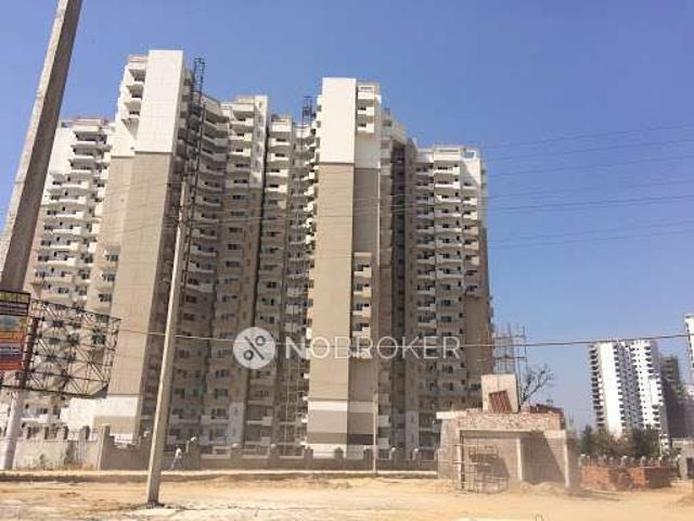 Flat for rent in Hariana