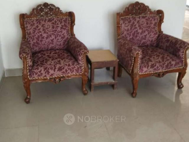 Flat for rent in Hariana
