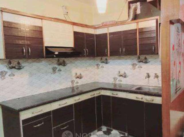 Flat for rent in West Delhi, Deri