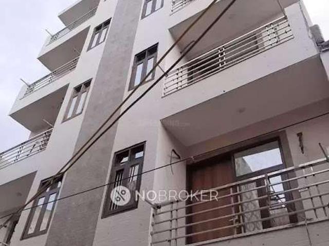 Flat for sale in South West Delhi, Deri