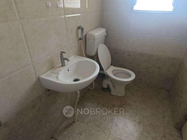 Flat for rent in Poona, National Capital Territory Of Delhi