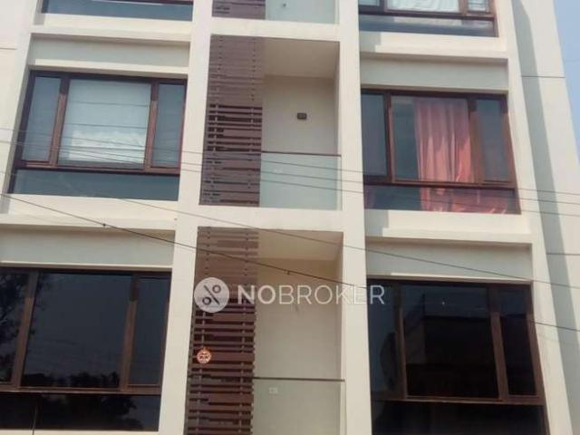 Flat for sale in Kodambakkam, Tamil Nadu