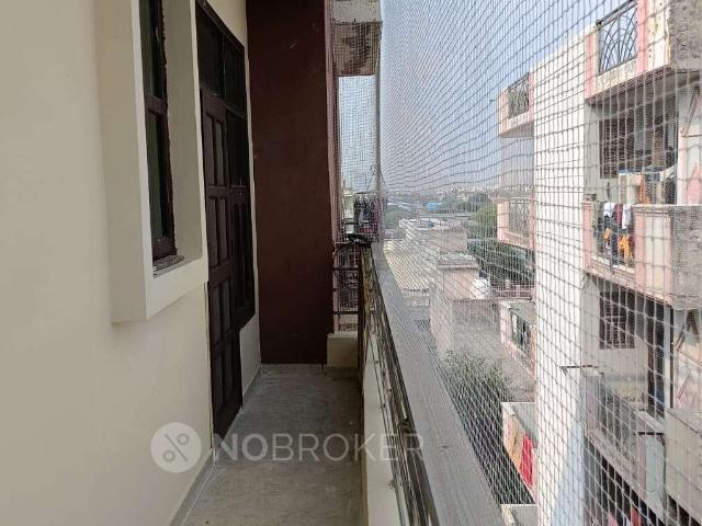 Flat for rent in Hariana