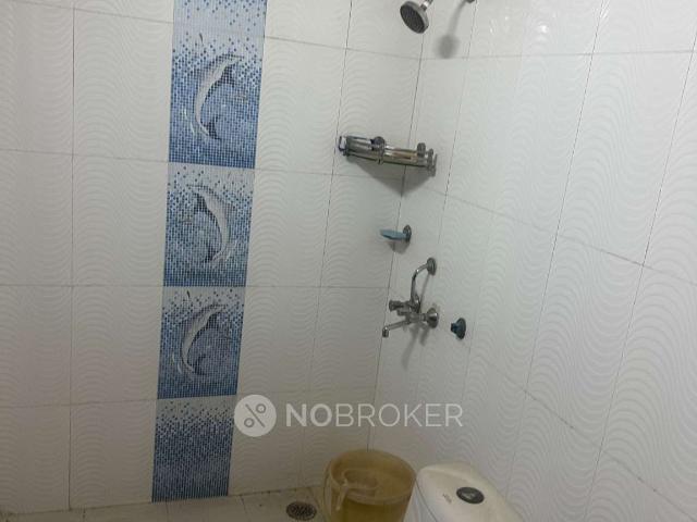 Flat for sale in South Delhi, Deri