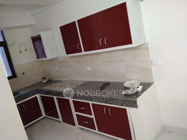 Flat for rent in Hariana