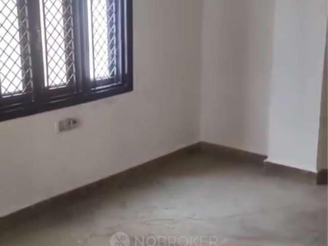 Flat for rent in North West Delhi, Deri