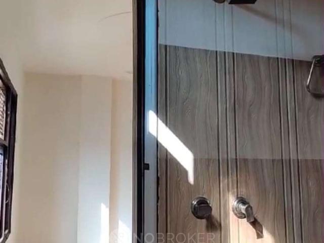 Flat for rent in North West Delhi, Deri