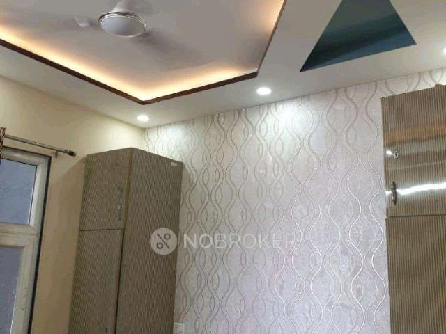 Flat for sale in South West Delhi, Deri