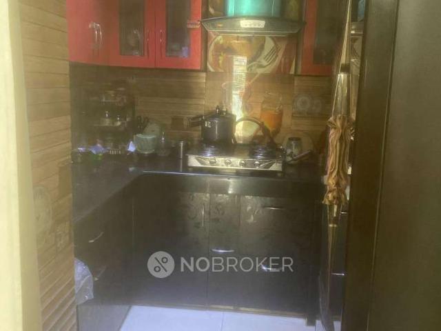 Flat for sale in South West Delhi, Deri