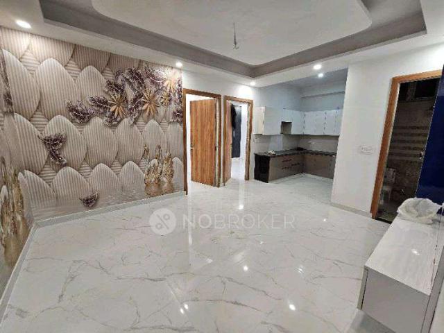 Flat for sale in Gautam Buddha Nagar, Uttar Pradesh