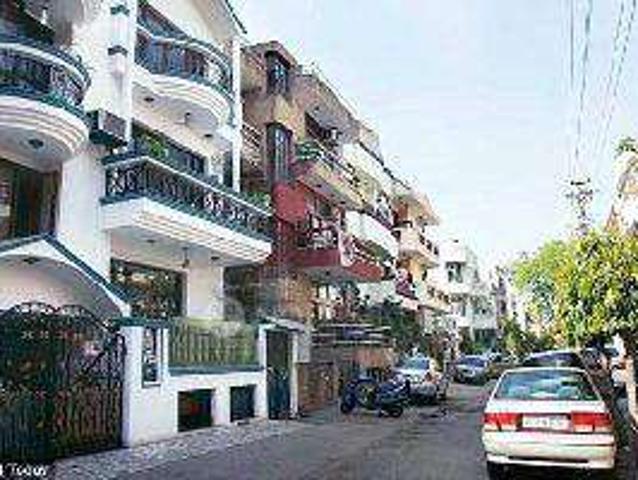 Flat for sale in South Delhi, Deri