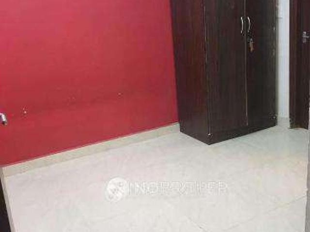 Flat for sale in West Delhi, Deri