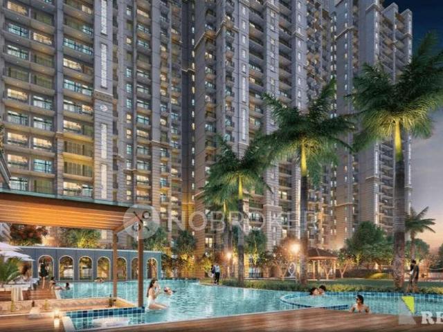 Flat for sale in Sector 62, Noida