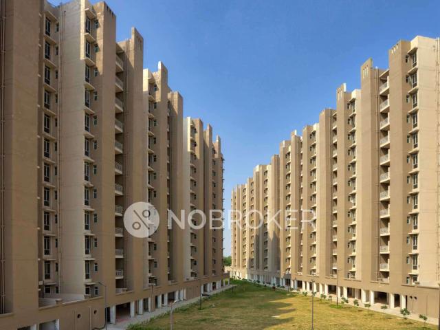 Flat for rent in Hariana