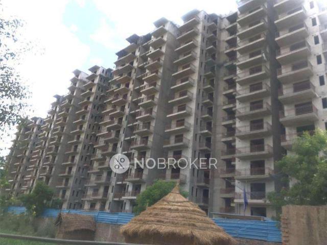 Flat for rent in Hariana