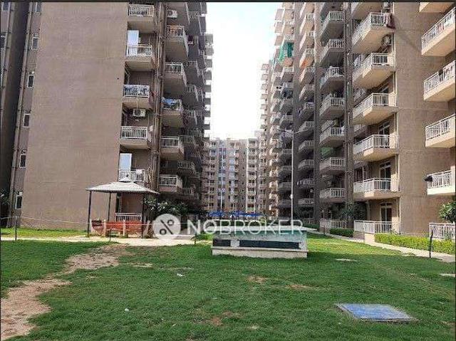 Flat for rent in Hariana