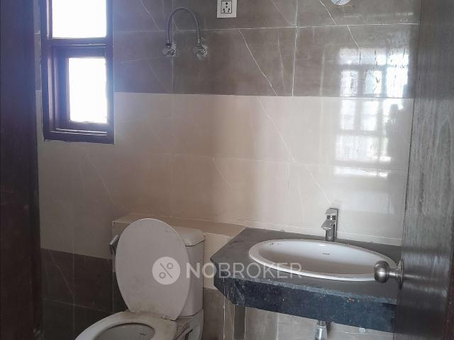 Flat for rent in Hariana