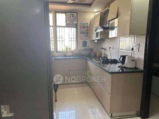 Flat for sale in West Delhi, Deri