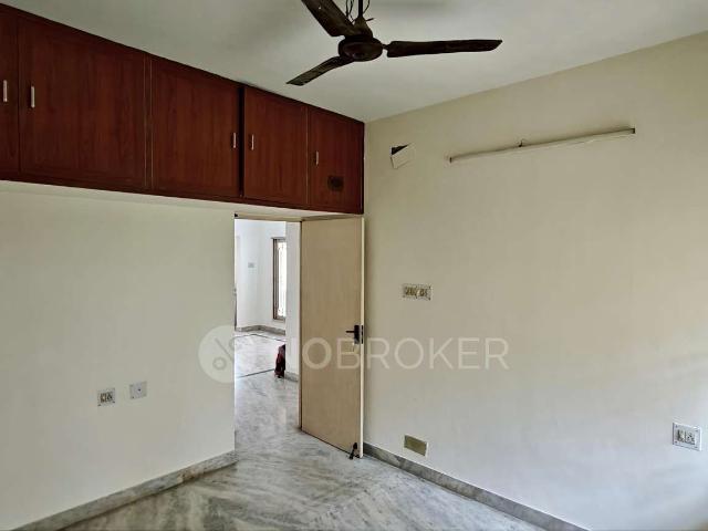 Flat for rent in Adyar, Tamil Nadu
