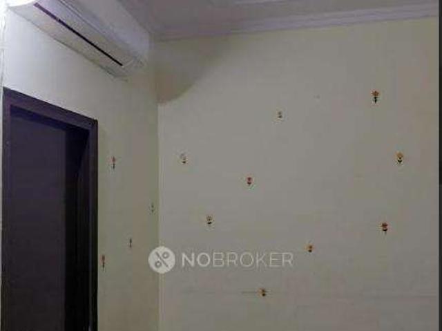 Flat for rent in North West Delhi, Deri