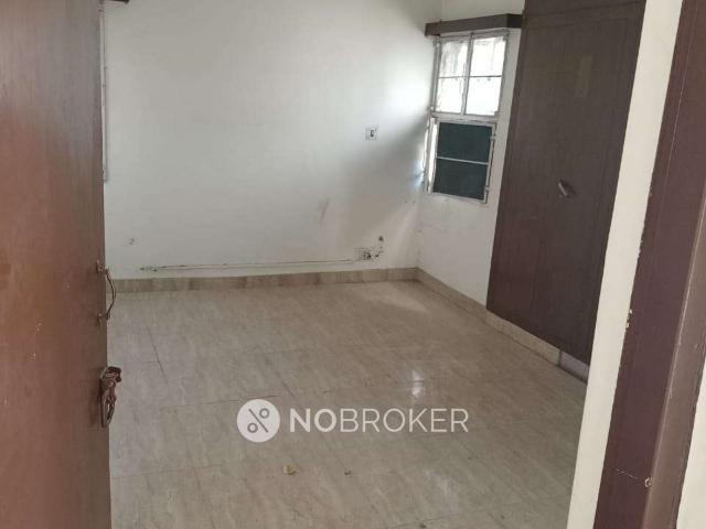 Flat for rent in North West Delhi, Deri