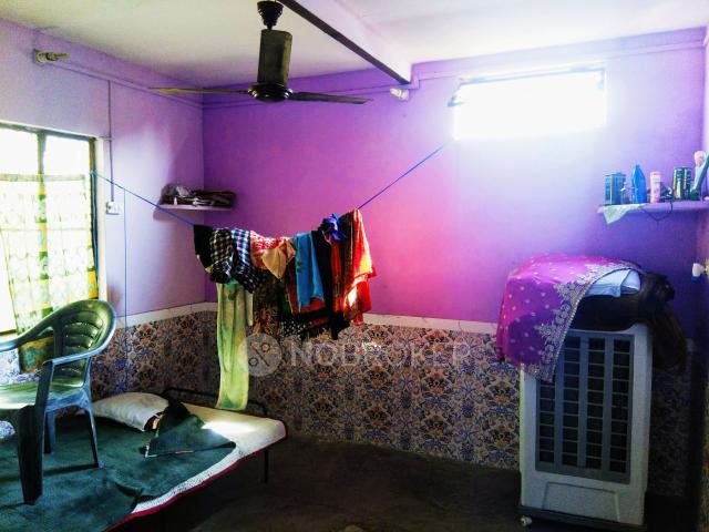Flat for sale in West Delhi, Deri