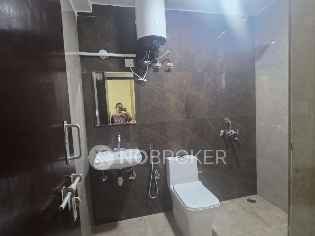 Flat for rent in Deri